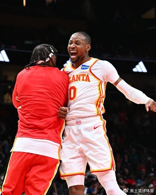 隔扣杨瀚森！库明加三战轰64+23太炸裂 老鹰全场高呼谢谢勇士队|开拓者|乔纳森·库明加|亚特兰大老鹰队|波特兰开拓者队|NBA常规赛_新浪体育_新浪新闻