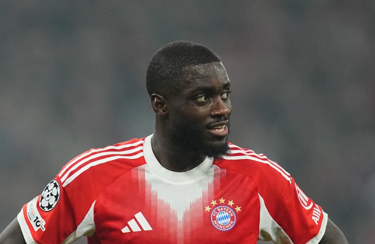 埃贝尔：我们正与于帕梅卡诺商谈续约，有消息会及时宣布