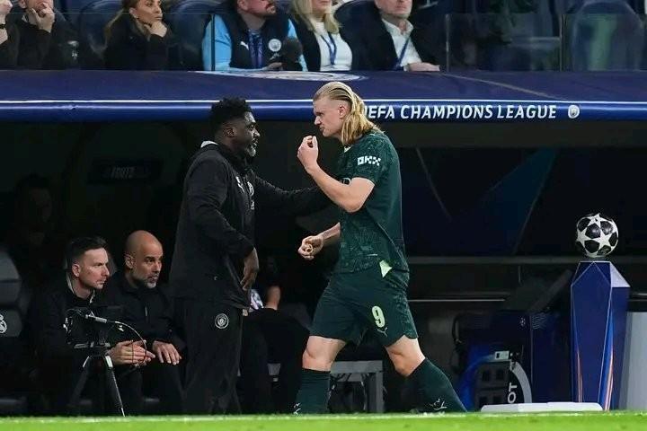 开云平台-16场4球！曼城超级中锋已沦为耗材 下赛季他和瓜帅必须走一个